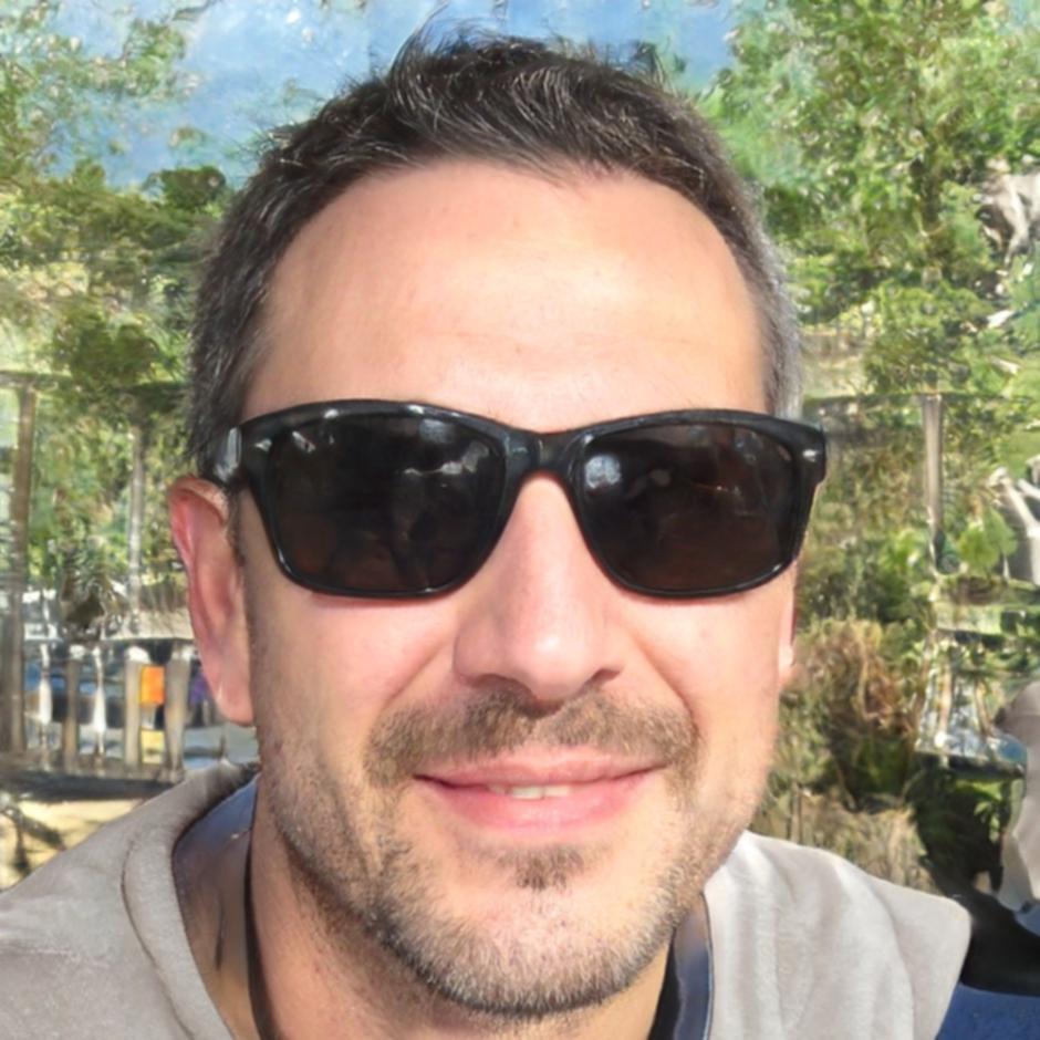 Portrait of Tariq Ouellet
